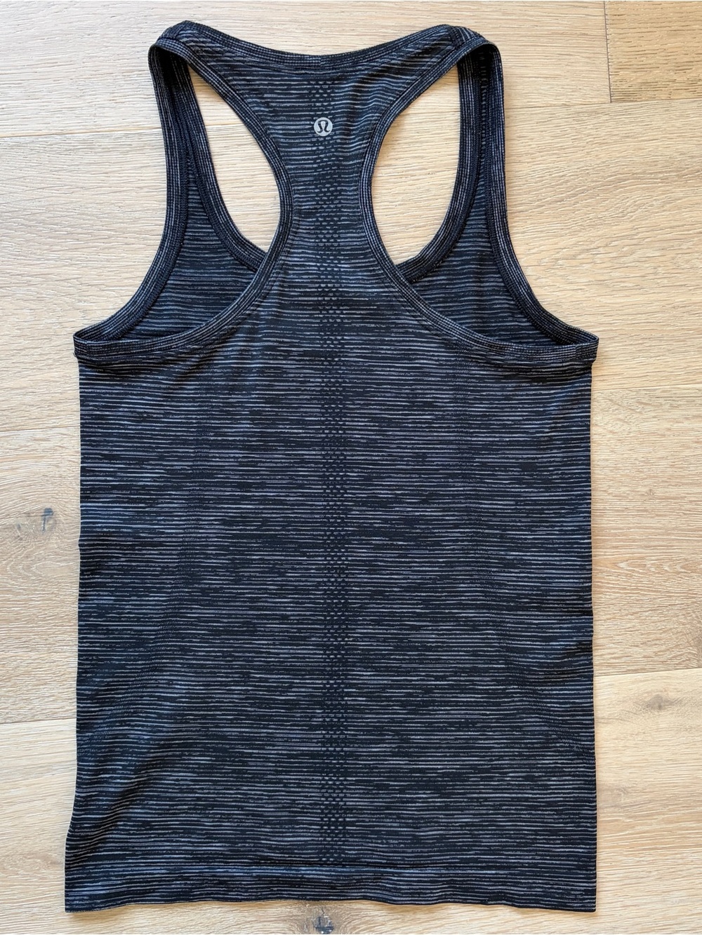 Lululemon Swiftly Tech Women’s Racerback Tank Top in black Sz 4 EUC*#3